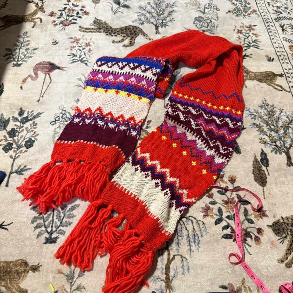 Old navy Colorful Knit Scarf with Fringes NWT